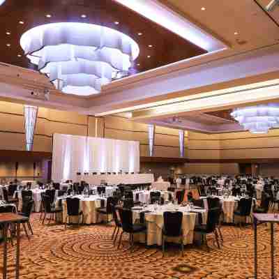 ラディソン プラザ ホテル アット カラマズー センター Dining/Meeting Rooms