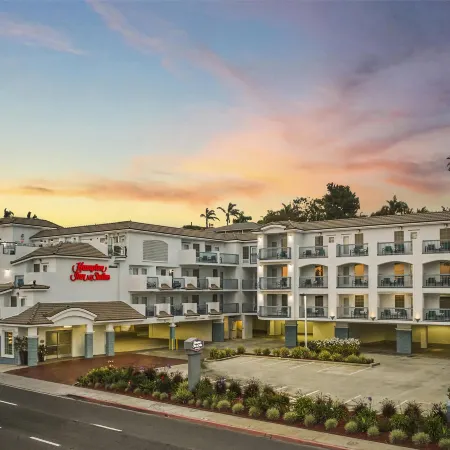 Hampton Inn and Suites Hermosa Beach