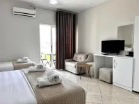 Avenue Hotel