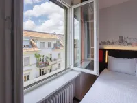 easyHotel Zurich Main Station Hotels near Langstrasse