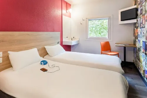 Hotelf1 Fréjus Roquebrune Sur Argens Hotels in La Motte