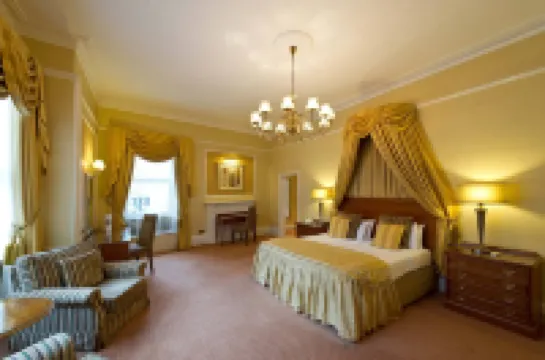 The Royal & Fortescue Hotel Hotels in North Devon District