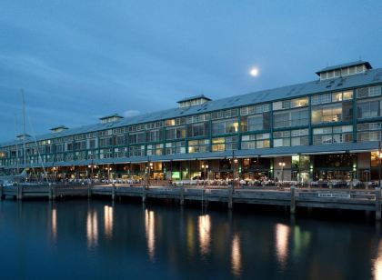 奧華飯店 - 烏魯姆魯