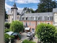 For vacations or spa treatments: F3 70M2 with all modern conveniences