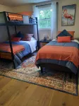 Charming 3-bedroom house in Green Bay 14 mins from Lambeau Field!