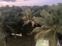 Pleasant Villa with pool 5 minutes walk from the beach!