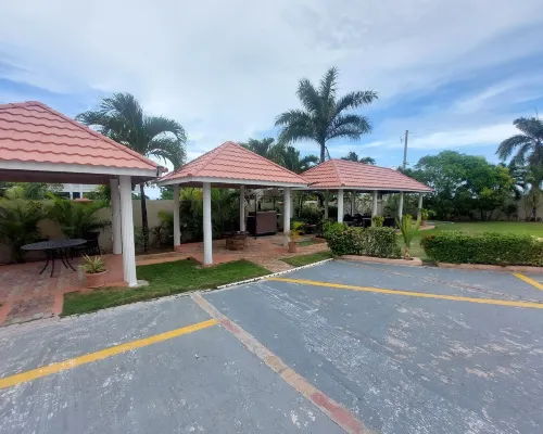 GC Resort Hotels in Tower Isle