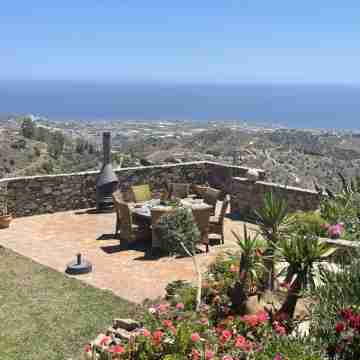 Unbeatable Sea and Mountain Views in a stylish and authentic location Hotel Exterior