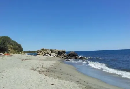 Appartement Confort Neuf Отели в г. Лингуиццетта