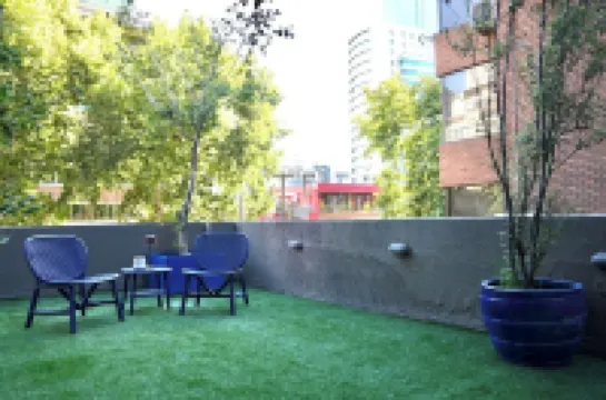 Design & Comfort- Few steps from Costanera Center