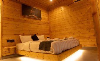 Tranquillo By The Beach - Luxury Wooden