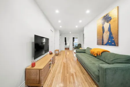 | Le Notre Dame 3 | River & City at the Gateway Отели рядом с достопримечательностью «Парк Сарсель»