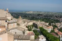 Apartment in Fermo Accommodation "La Fonte" located in the historical center