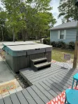 Spring at the Beach! Short Drive to Beach, Boat & Golf!