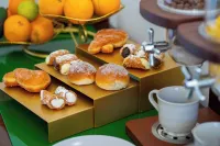 La Dimora degli Scrittori - servizio colazione