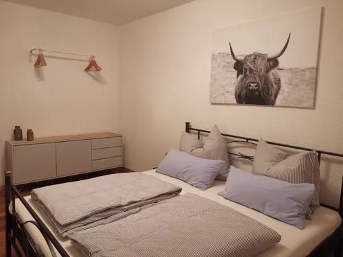 Spacious, family-friendly vacation apartment in architect's house with garden Hotels in Lauf