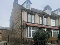 4 Bed End Terrace - Sleeps 7 Hotel a Ilkley
