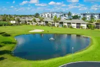 Beach front Oasis in Hutchinson Island.