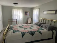 Tanners Manor is in a peaceful setting on the end of a cove.