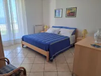 VACATION HOMES SUN & BEACH - LEMONS APARTMENT Hotels in Capo d'Orlando