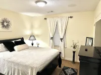 Charming 2-bedroom unit centrally located near the heart of downtown Greensboro