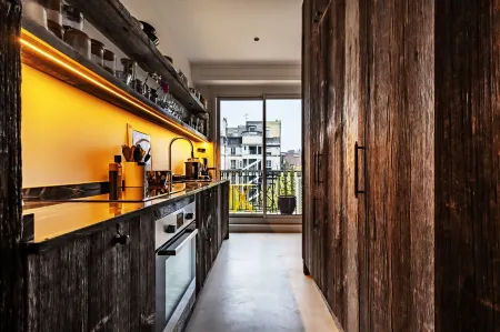 Luxury 4BR Apartment - Bois de Boulogne