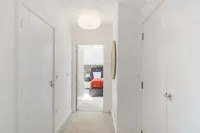 Duplex Flat near Heathrow 웨스트 드레이턴 호텔