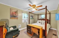 Home in Hobart - Roxbury Near Skiing and Weddings.