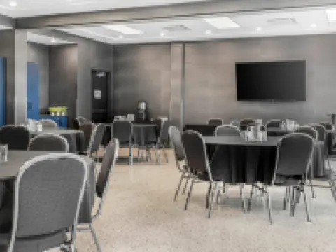 Quality Inn & Suites Hotels in La Mitis