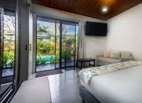 Villa Puro Paraíso Playa Mantas Costa Rica