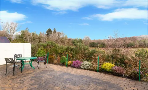 Lovely Home Just a 2 Minute Walk From Sneem Village