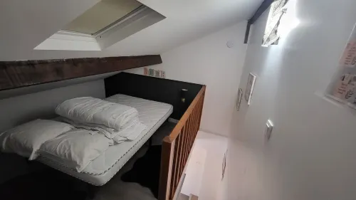 Petite Maison Avec Terrasse à 5min de la Gare et 3min du Centre Ville Hotels in Nogent-le-Rotrou