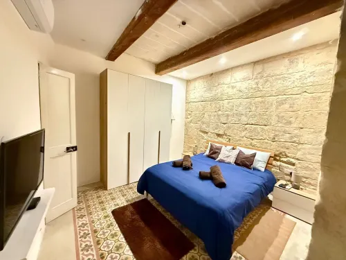 Traditional House in Cospicua- Tal-Kajjik Guesthouse near Valletta Ferry Service