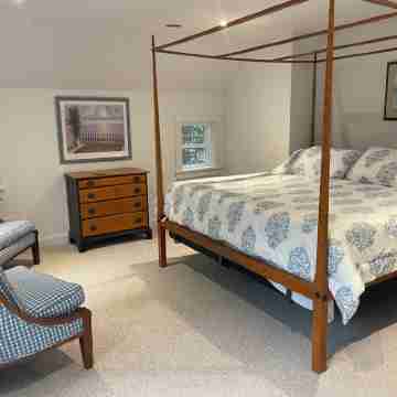 Available :   Book Your Summer Holiday! Rooms