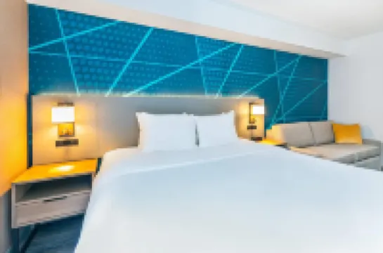 Comfort Suites Hotels in Middlesex County