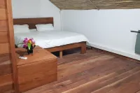 Villa Teranga - Swimming pool and beach, sleeps 4/6. Hotel di 