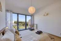 Atlantic Shadow... One step to the ocean. Hotels in der Nähe von Praia da Area Branca