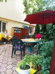 Cosy One Bedroom Appartment with Beautiful Garden Hotels in 