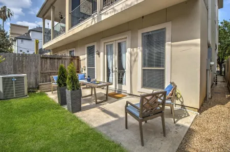 Memorial Park, 3 Bedroom Newly Refurnished Townhome Sleeps 6