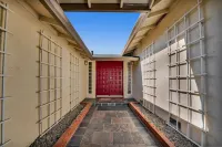Private Fremont Home with Yard - easy Bay Area commute