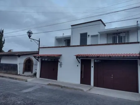 Beautiful apartment in the center of Coatepec