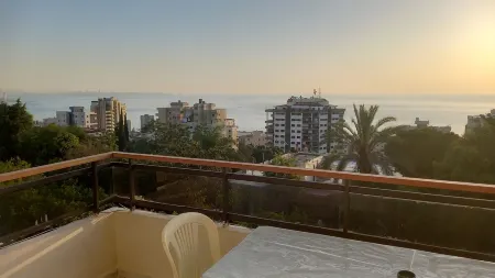 Big and quit spase Отели в г. Adma W Dafnah