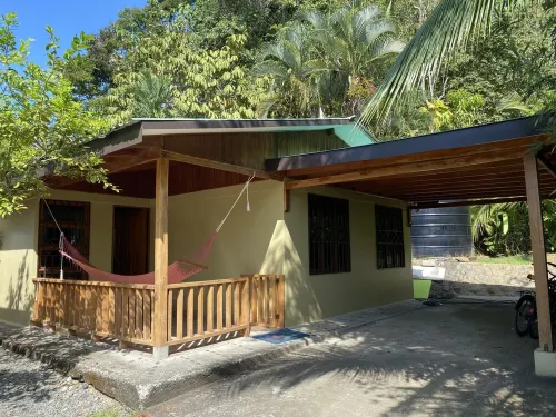 Comfort Oasis- Pavones 5 Min Hotels in Pavones