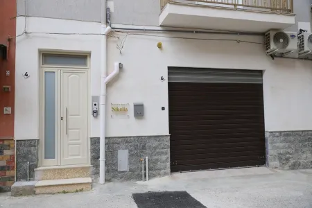 Sikelia Apartment Отели в г. Favara