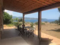 Porto Vecchio Self-contained studio 1 min. walk from the beach Hotels in Sainte-Lucie de Porto-Vecchio