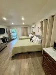 Modern 2 bed cabin 2 miles from Lake Nimrod and within 30 mins of 4 state parks