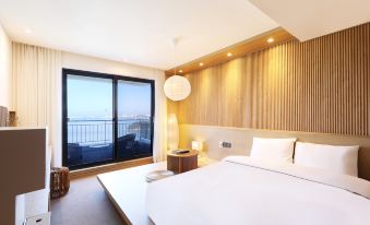 Yeongjong Palace Hotel