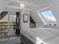 "Thyra" - 500m to the Fjord Hotels in Fur