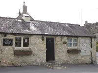 The Catherine Wheel Hotels in Cirencester