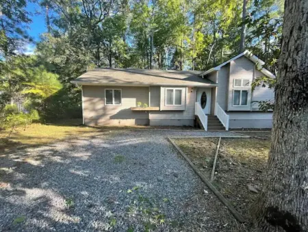 Luxe Homey Get-Away Beach Cove